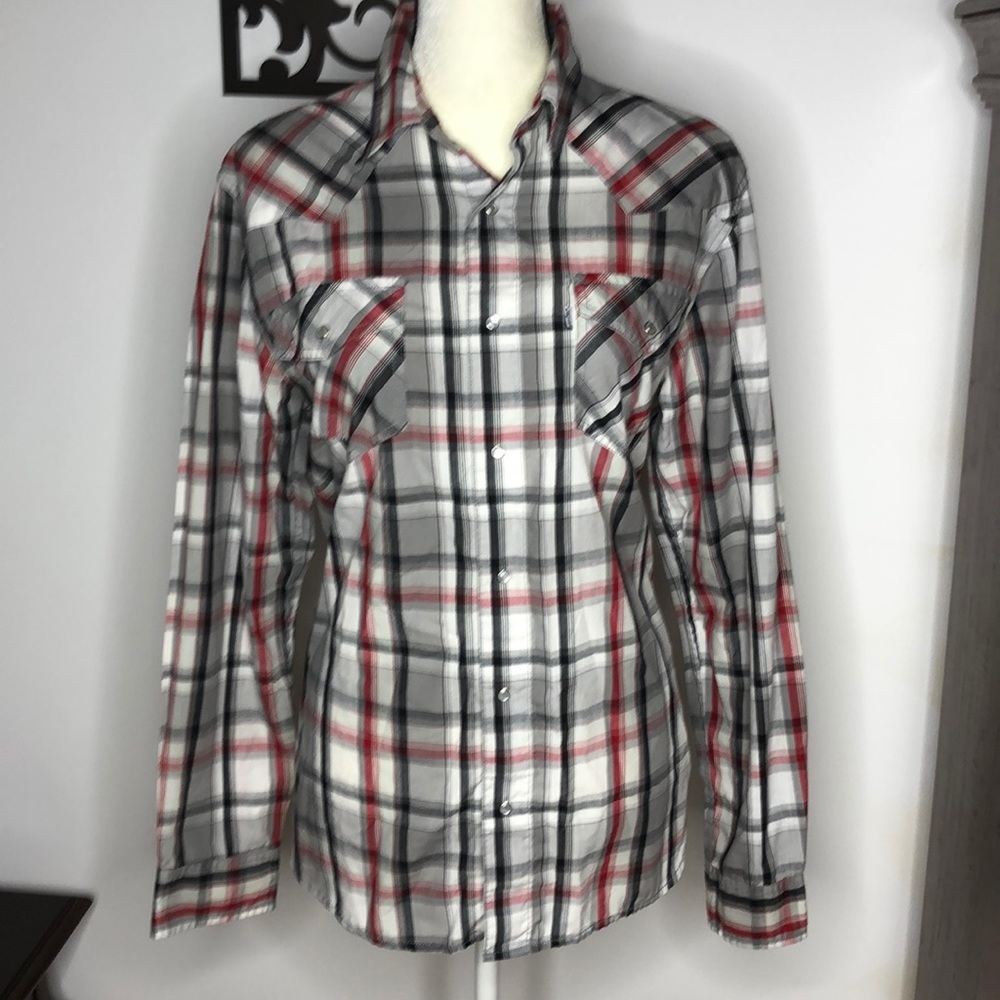 Levi’s Button Down Plaid Shirt Size Medium